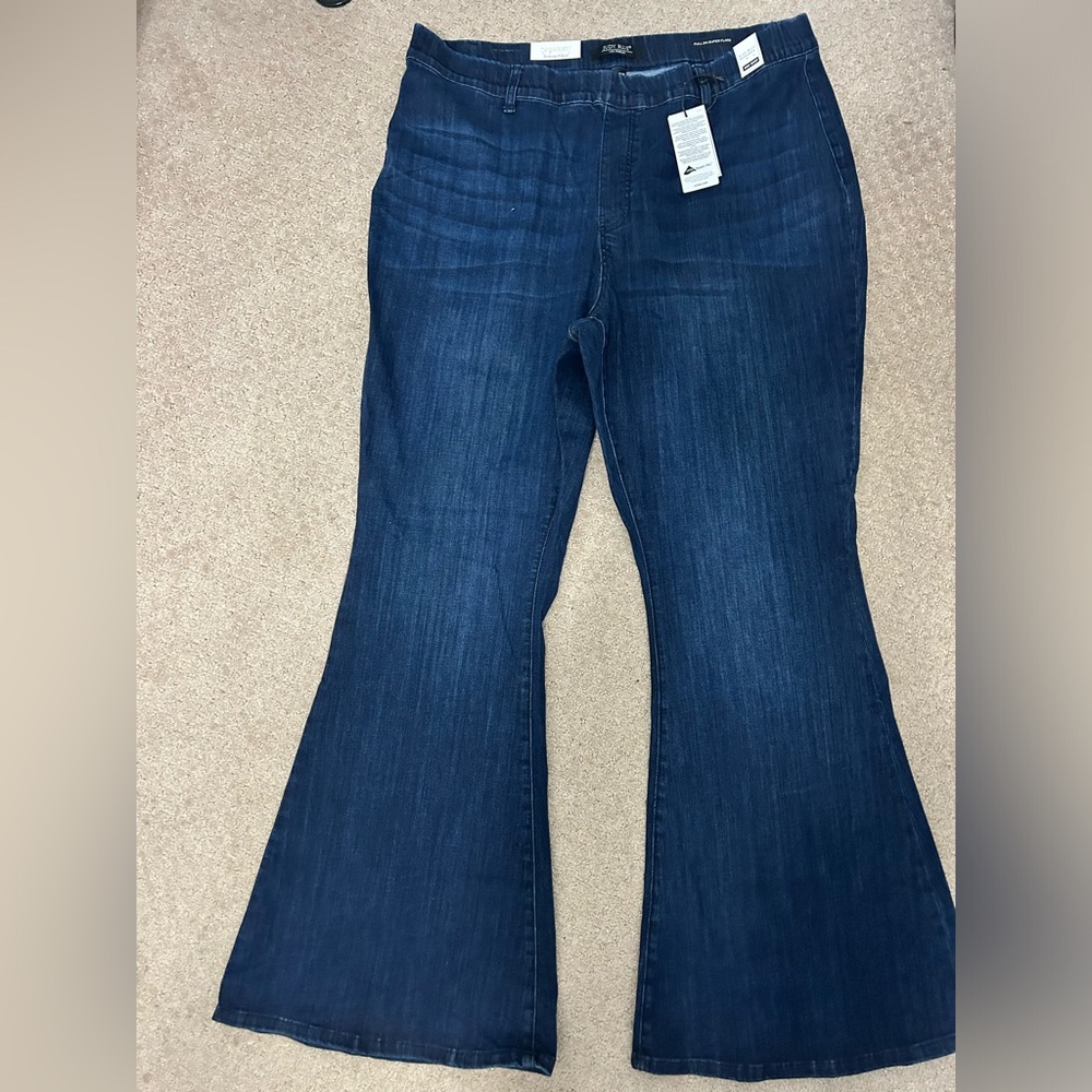 Women’s Judy Blue Pull On Super Flare Jeans 24W NWT